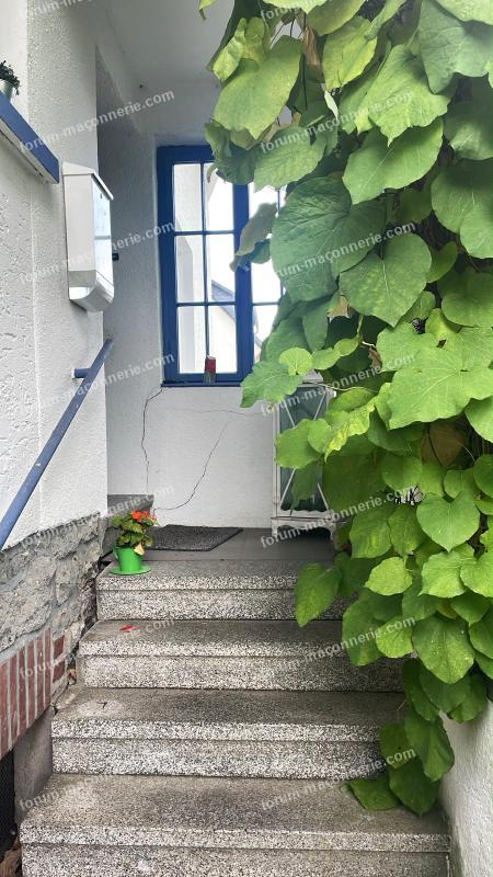 porche se desolidarise de la maison